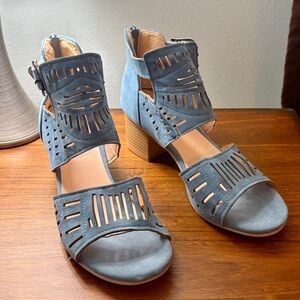 Stylish Blue Cutout Women's Sandals